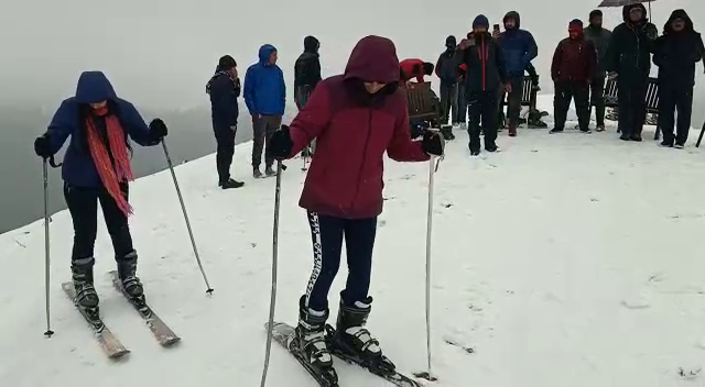 उत्तराखण्ड में स्कीइंग कार्निवल की शुरुआत
